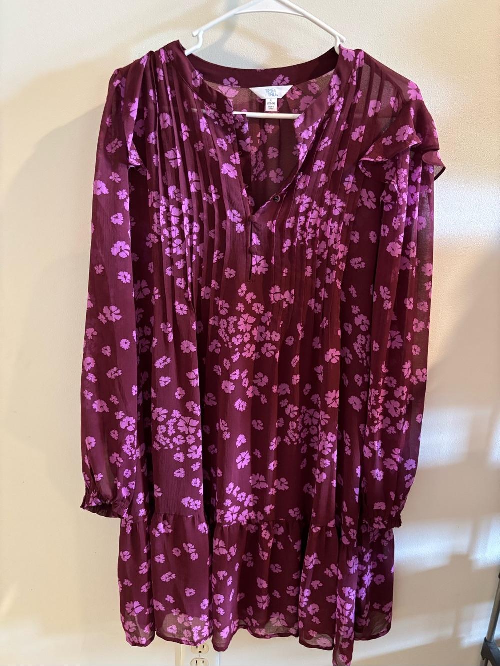 Time and Tru Flowy Dress
